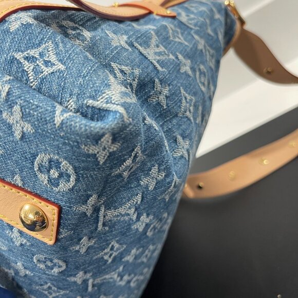 Louis Vuitton Monogram Denim Carry All MM Blue (JB1067) - Picture 13 of 16